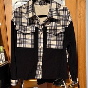 Women’s Black and Cream Plaid Shacket